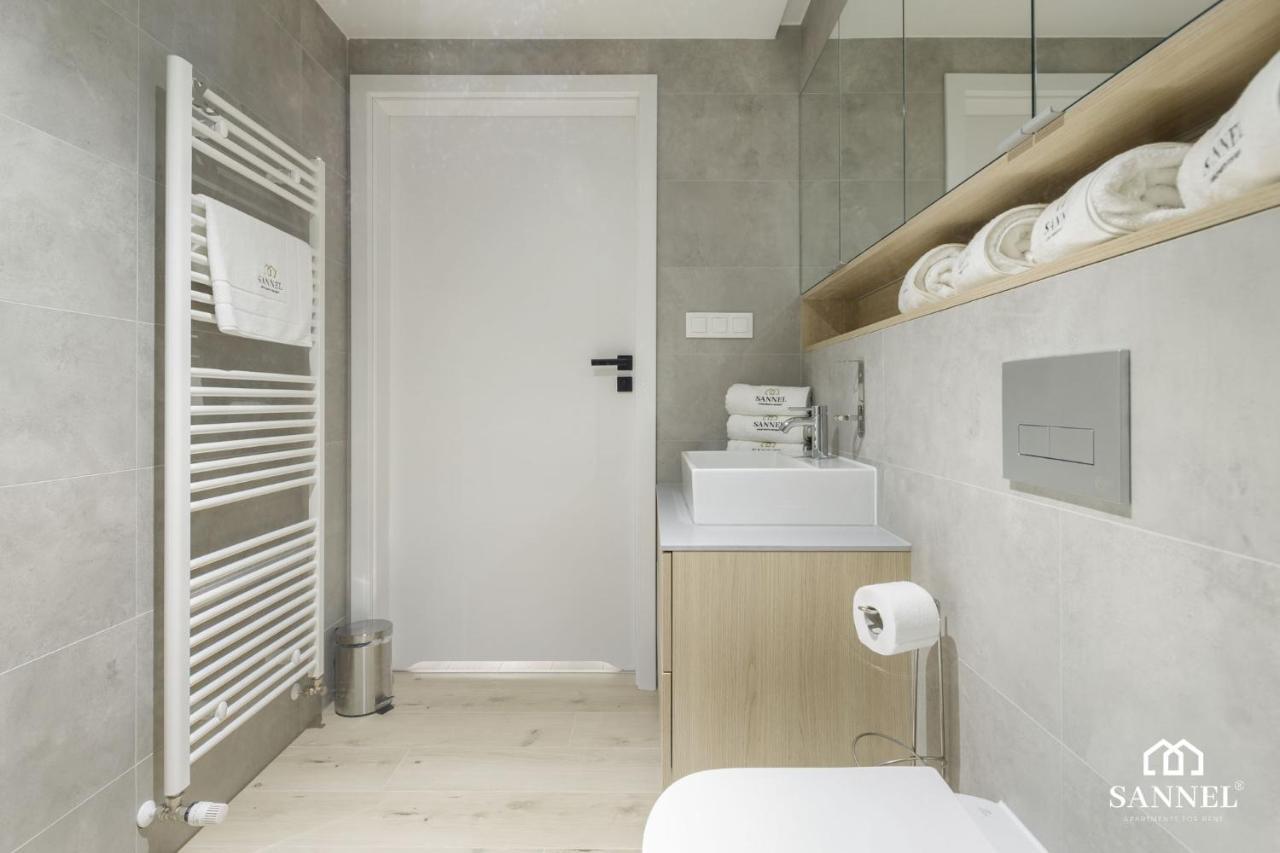 Apartament Golden Sand Z Dostepem Do Basenow,Jacuzzi,Strefy Saun- Pinea Apartments Pobierowo-Sannel Apartments For Rent Eksteriør billede