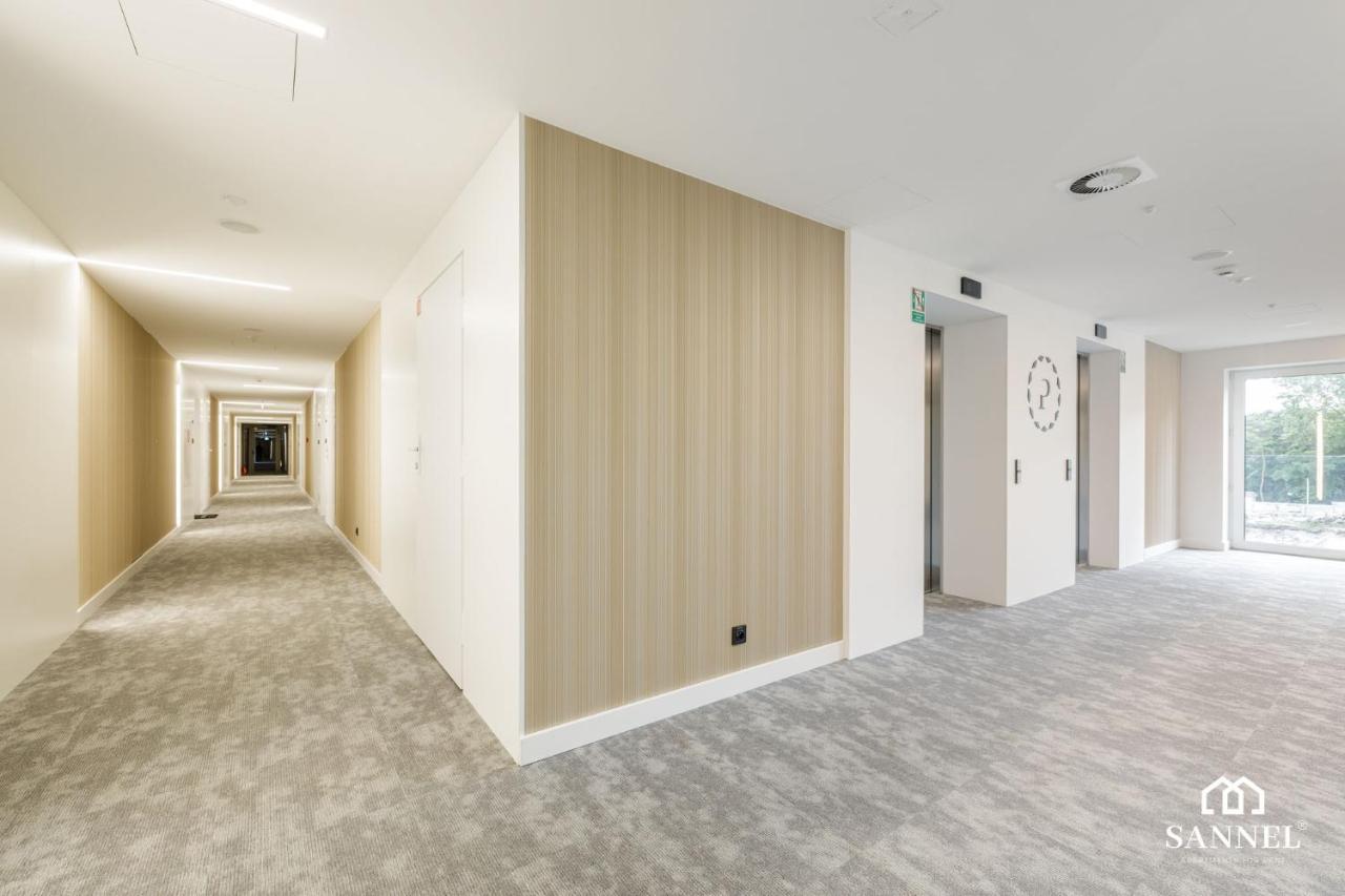 Apartament Golden Sand Z Dostepem Do Basenow,Jacuzzi,Strefy Saun- Pinea Apartments Pobierowo-Sannel Apartments For Rent Eksteriør billede